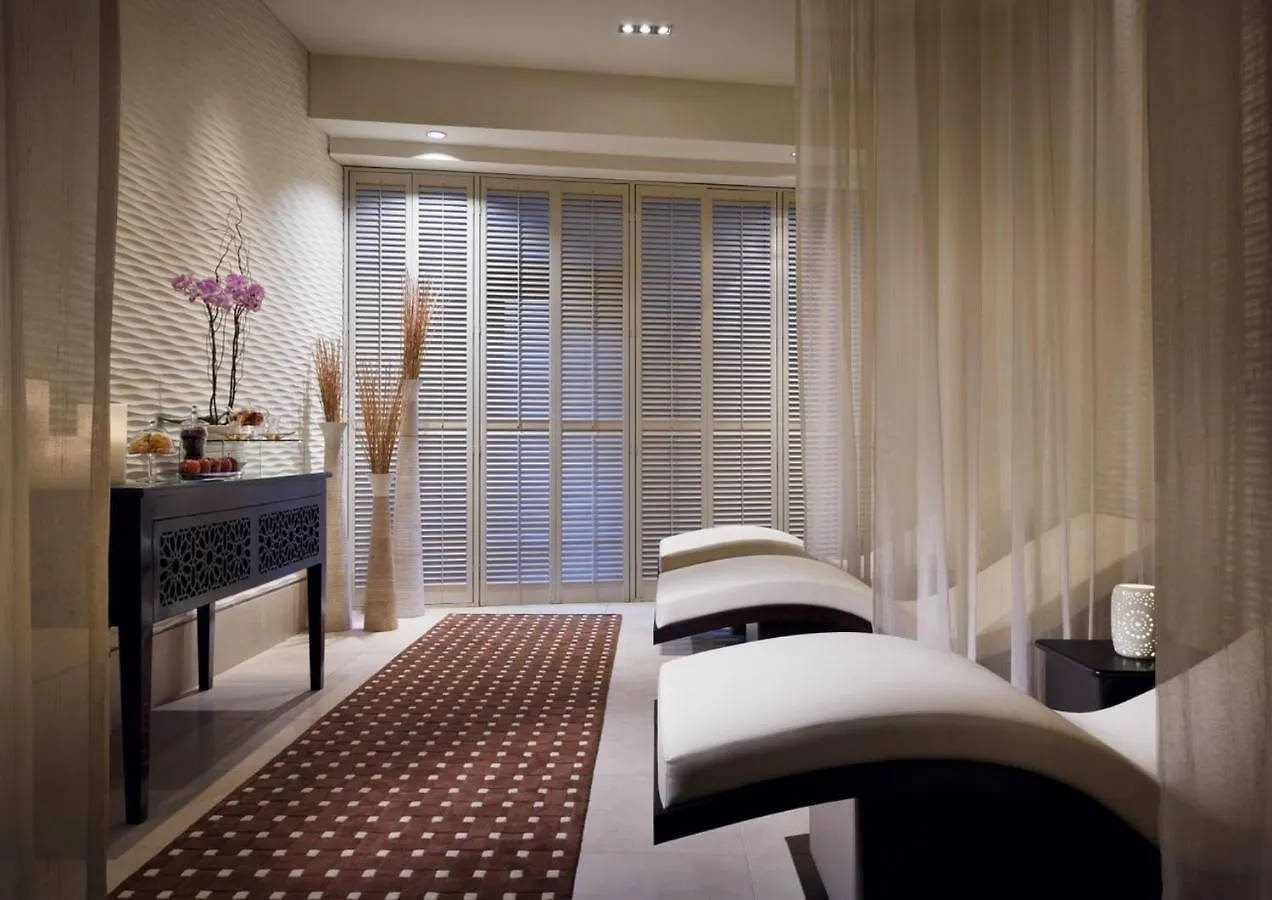 Address Dubai Mall Apartments By Qstay 0*,  الإمارات العربية المتحدة